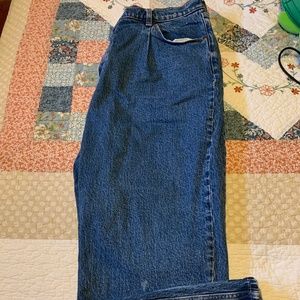 Abercrombie  Mom Jeans